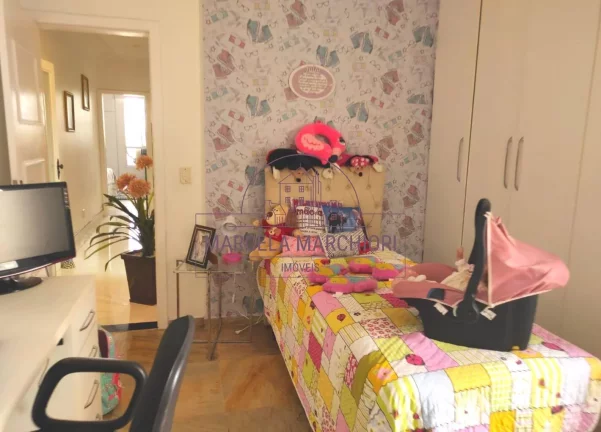 Imagem Apartamento 4 quartos com dependência na Praia da Costa