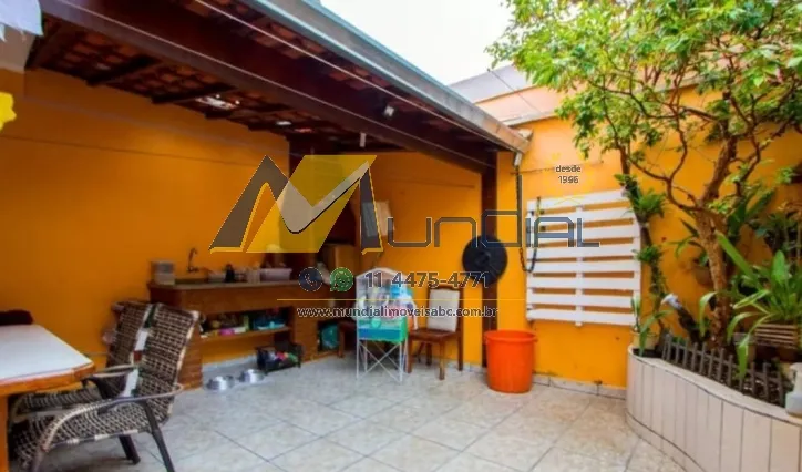 Imagem Lindo sobrado com 218 m² de área útil, em excelente localização.