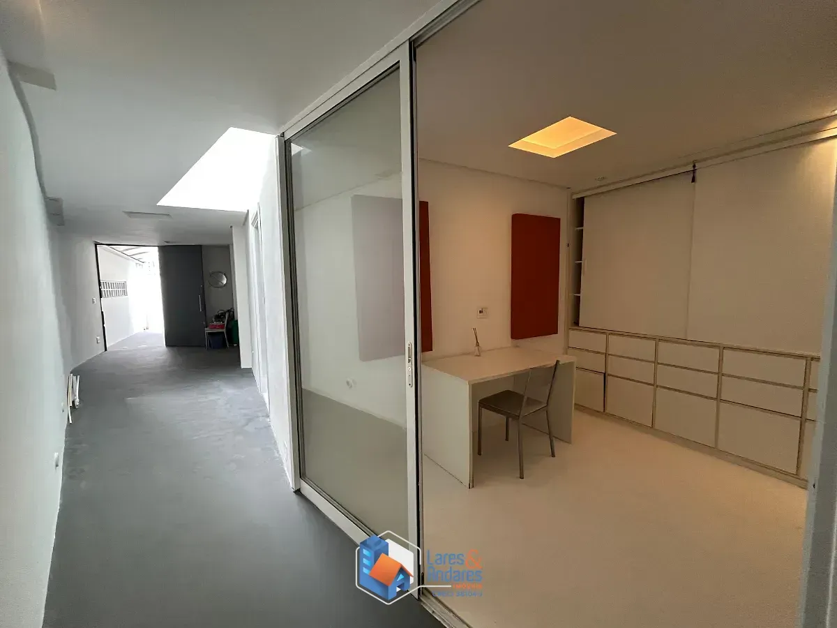 Imagem Casa para venda em Vila Mariana com 3 quartos, 200m²
