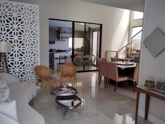 Imagem Casa Duplex 4 Quartos a venda no Boa Vista - Vitoria da Conquista
