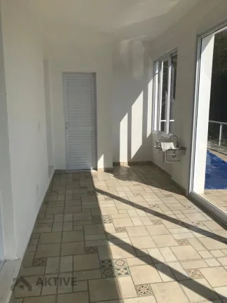 Imagem Casa de Condomínio em Suru - Santana de Parnaíba
