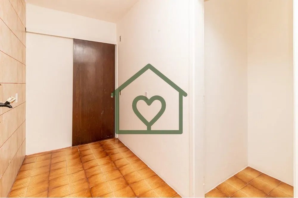 Imagem Procurando um investimento ou moradia imperdível em Porto Alegre? Este apartamento para venda no ba...