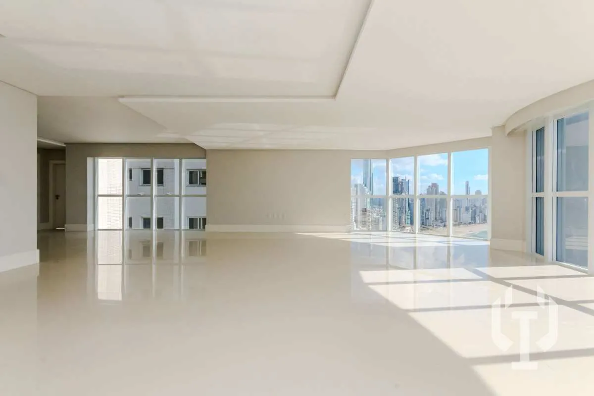 Imagem Apartamento à venda em Balneário Camboriú, Barra Sul, com 4 quartos, 237m2