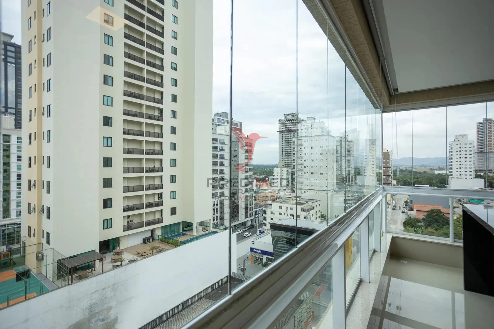 Imagem Edifício Magestic: Amplitude e Exclusividade na Meia Praia