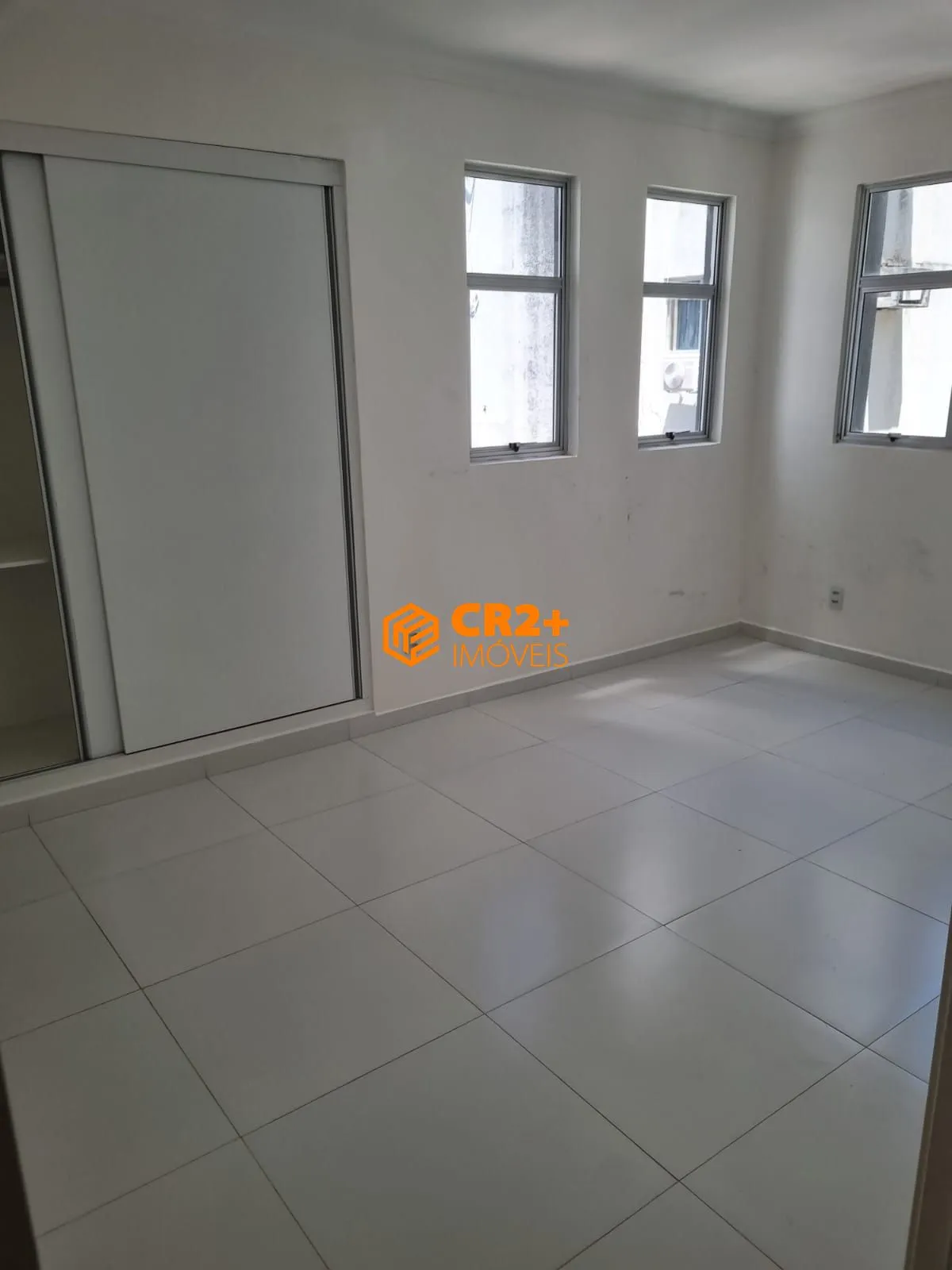 Imagem Vendo Cobertura Duplex em Boa Viagem 242m²