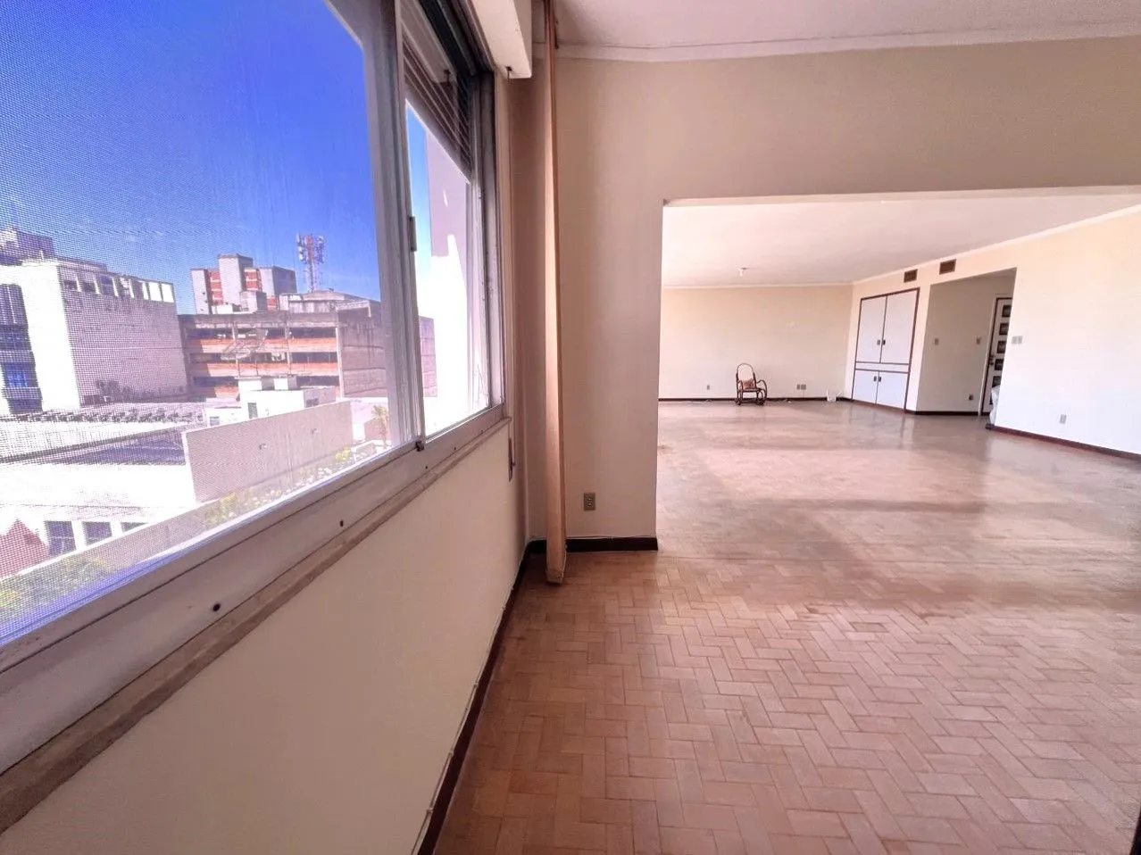 Imagem Apartamento 3 dormitórios com vaga em frente a Santa Casa