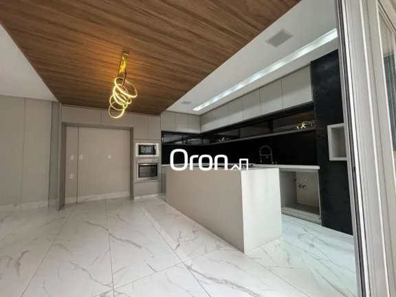 Imagem Sobrado à venda, 170 m² por R$ 1.080.000,00 - Residencial Gran Poeme - Goiânia/GO