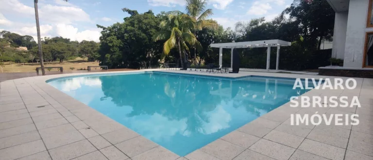 Imagem JÁ FOI VENDIDO - Casa luxuosa com 5 suítes, mobiliada e climatizada, de fundo para o lago do Condomínio Fazenda Vila Real de Itu SP