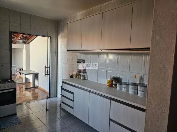 Imagem Casa à venda no bairro Tita Rezende em Uberaba