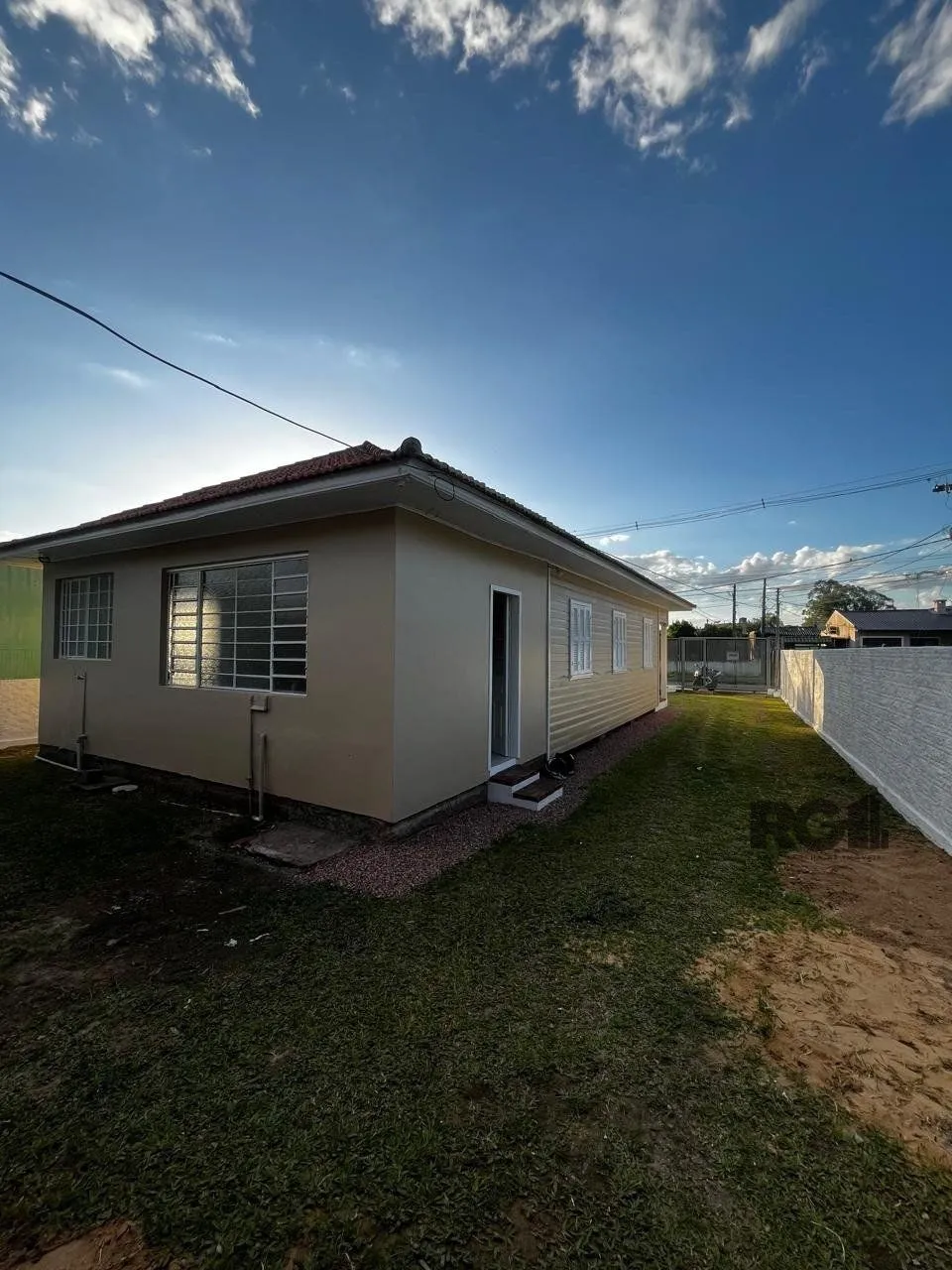 Imagem Casa em Belém Novo