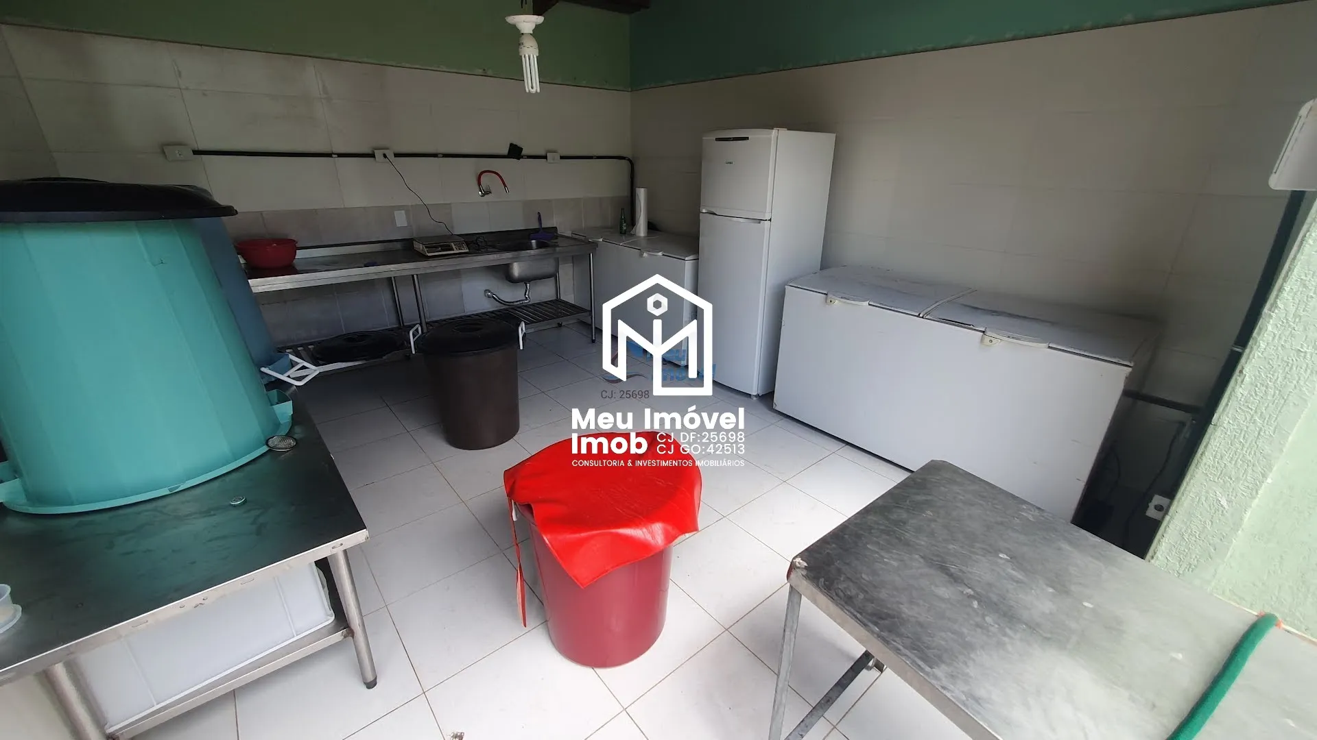 Imagem Casa com Loja 4 Quartos 3 Vagas 190m² Box em Blindex