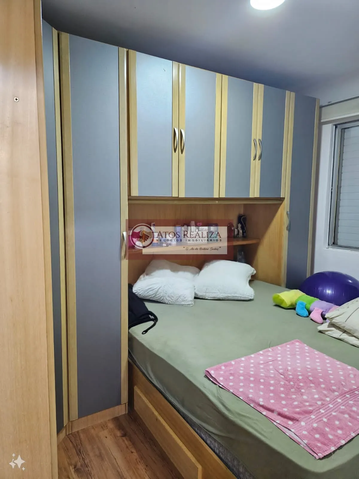 Imagem Vendo oportunidade no Condomínio Res Sul Jordanopolis - Sao Paulo, Apratamnrto com 2 Dormitórios, 1 vaga de garagem coberta, sacada, Piscina, Qaudra, Academia, Salão de Festas, portaria 24h. R$ 290K Oportunidade.