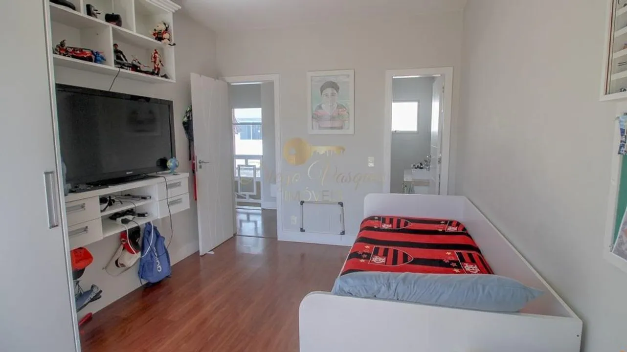 Imagem Casa em Condomínio para Venda em Teresópolis / RJ no bairro Tijuca