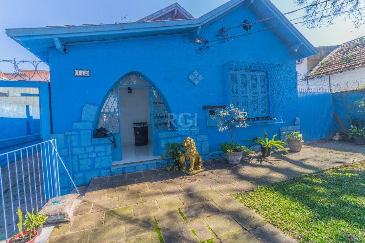 Imagem Casa para Venda - 165m², 3 dormitórios, 4 vagas - Santa Tereza