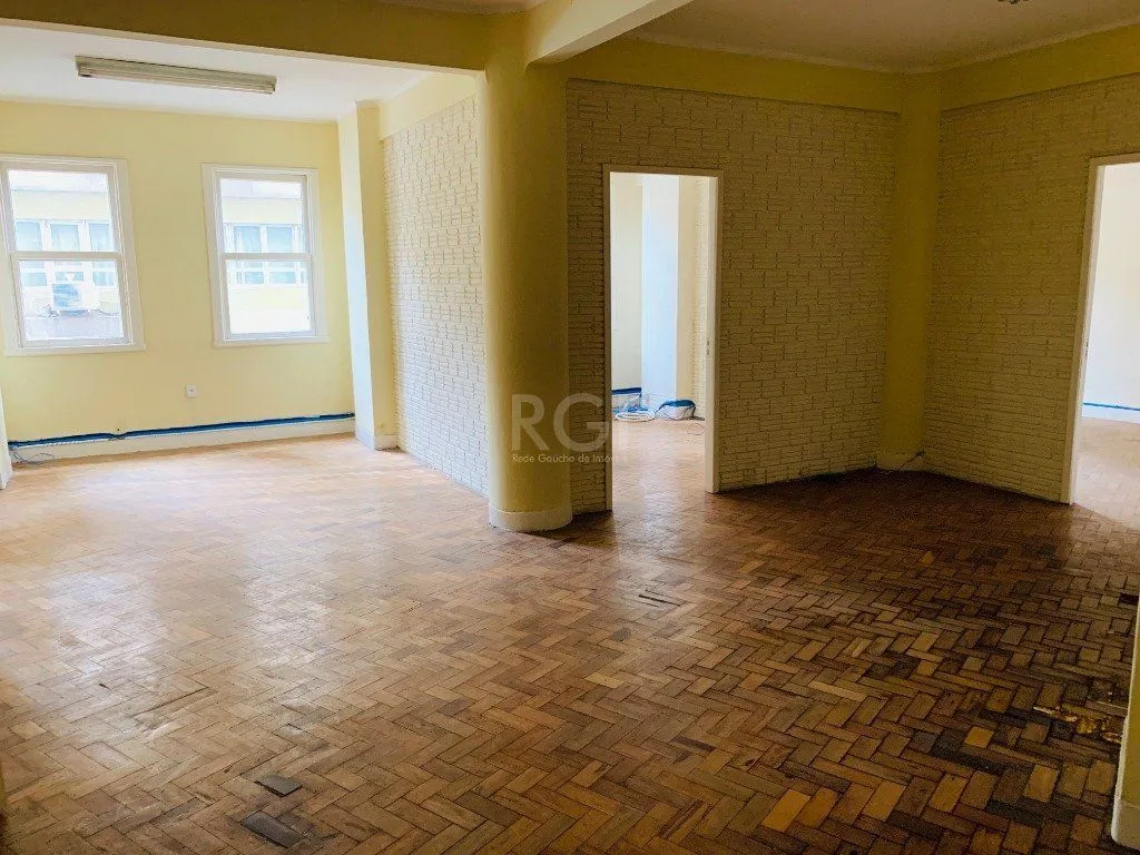Imagem Conjunto/Sala para Venda - 123.42m², 0 dormitórios, Centro