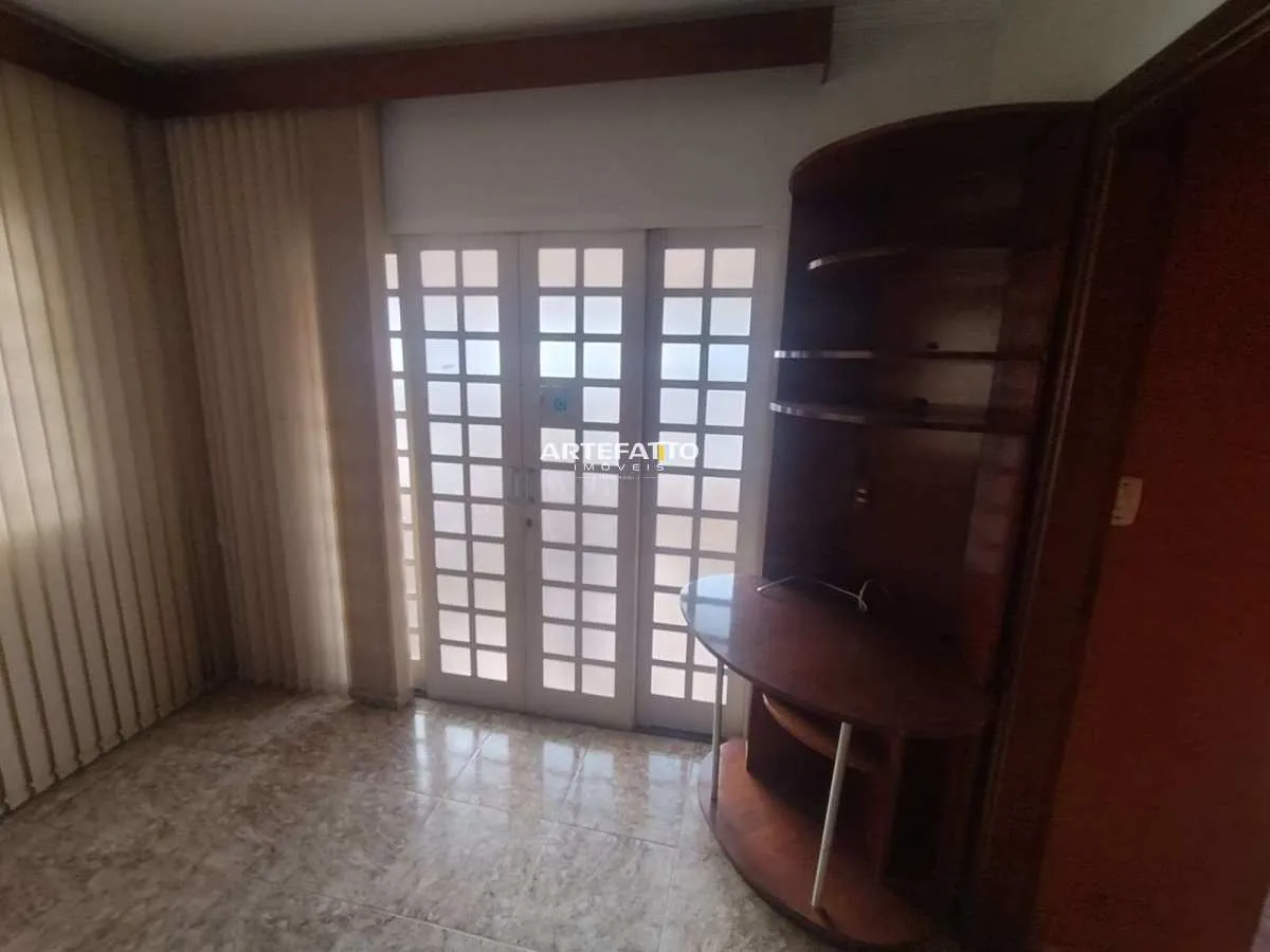 Imagem Casa à venda em Franca, Centro, 170m2