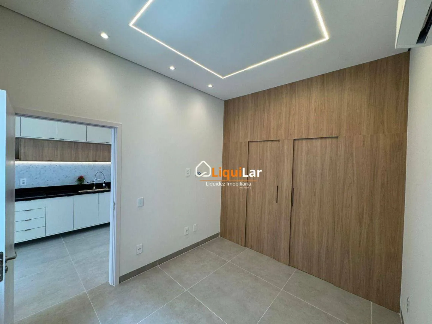 Imagem Casa Moderna com Spa Privativo