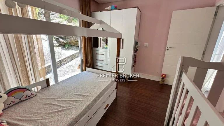 Imagem Casa à venda, 170 m² por R$ 550.000,00 - Pimenteiras - Teresópolis/RJ