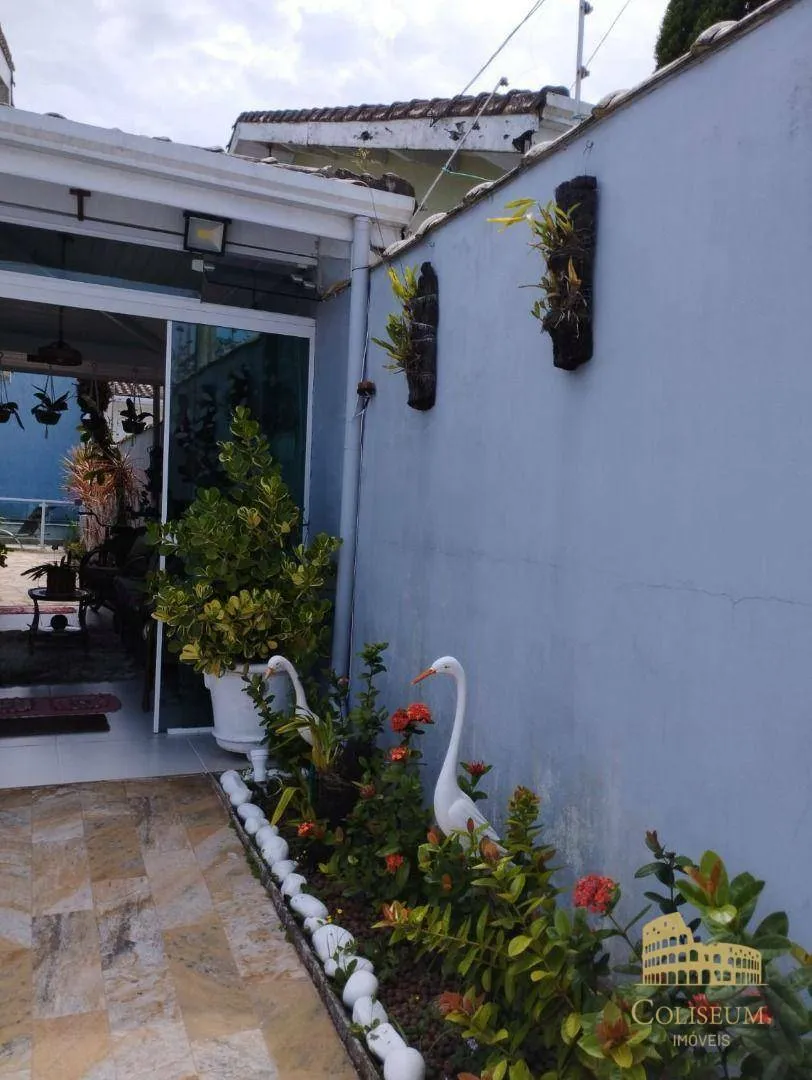 Imagem Casa com 3 dormitórios à venda, 171 m² por R$ 1.560.000,00 - Balneário Flórida - Praia Grande/SP