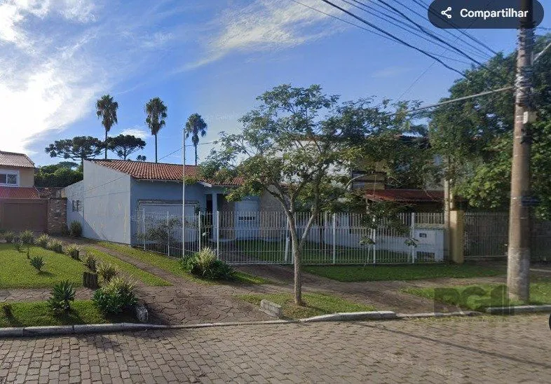 Imagem Casa 3 dorms à venda Rua Adão Pinheiro da Silva, Ipanema - Porto Alegre