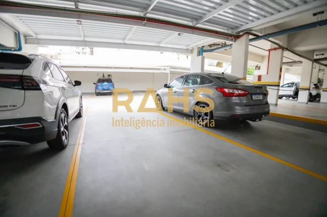Imagem Apartamento à venda - Apenas 5 min do Centro de Joinville Conta com 3 dormitórios sendo 1 suíte e...