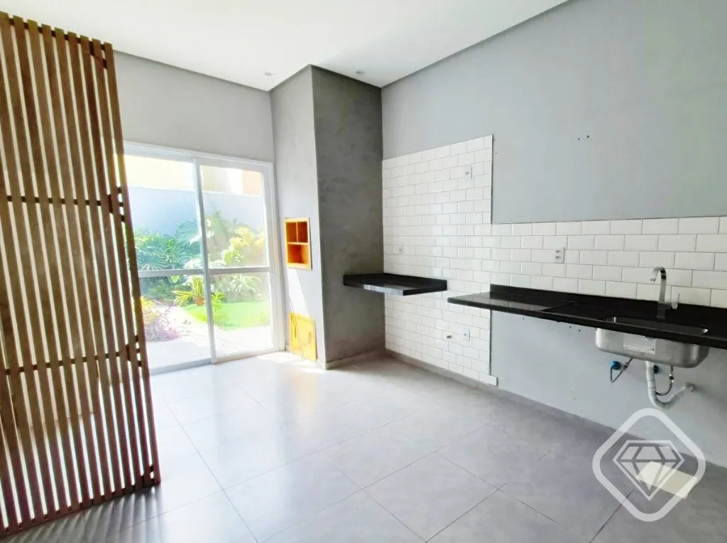 Imagem Casa moderna no Residencial Lagos de Nova Ipanema.

Espaço, conforto e segurança em um dos loteame...