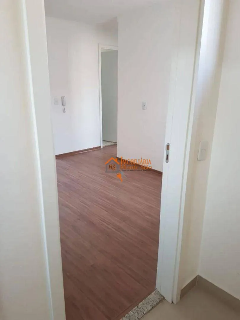 Imagem Apartamento com 2 dormitórios à venda, 38 m² por R$ 257.000,00 - Jardim Albertina - Guarulhos/SP