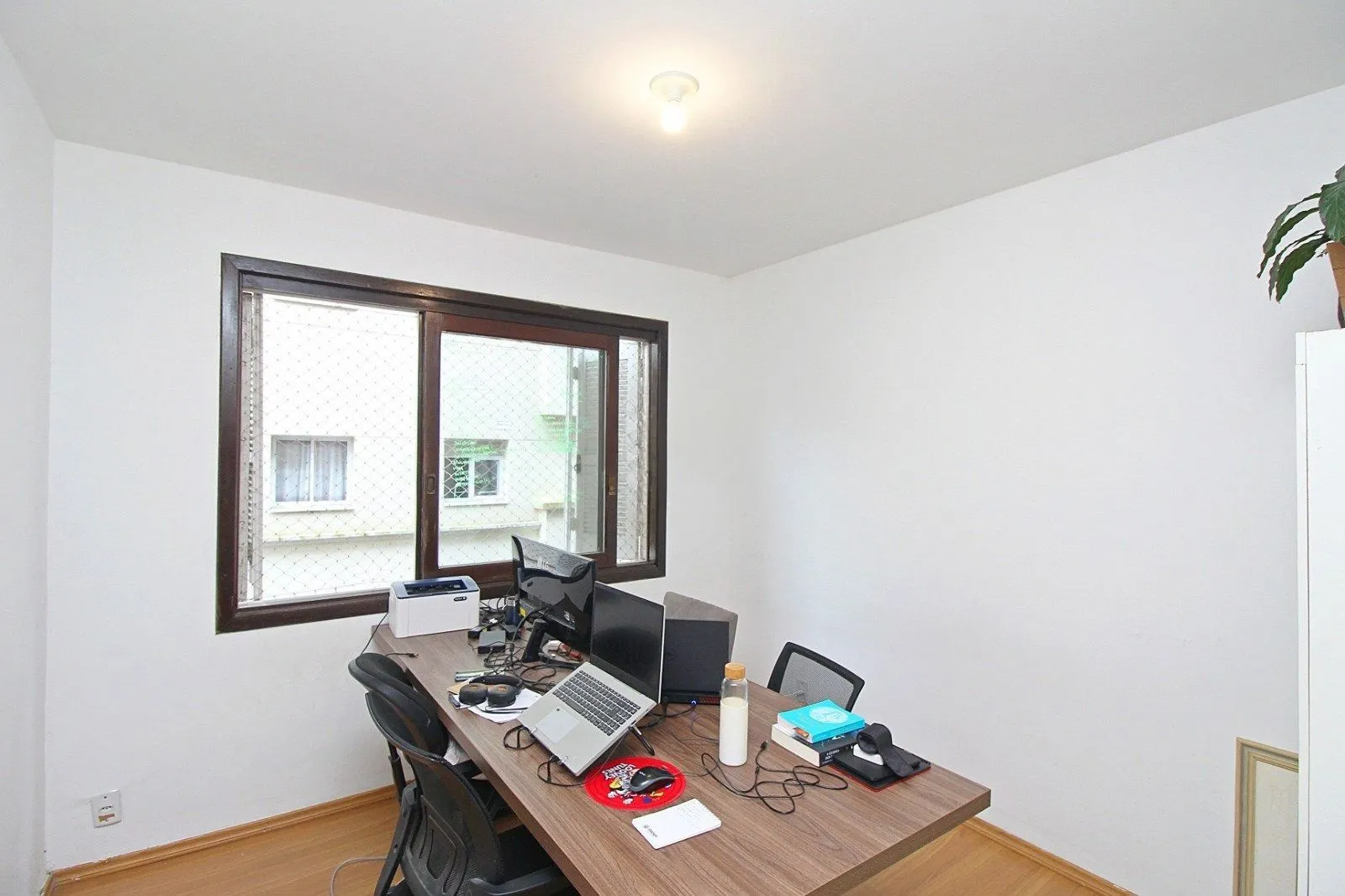 Imagem Apartamento de 3 dormitórios no bairro Mont Serrat