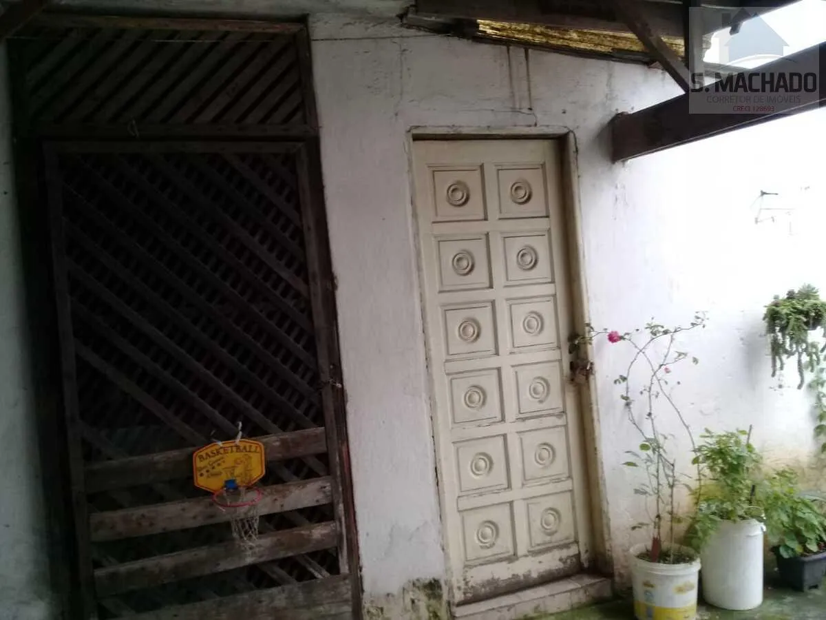 Imagem Sobrado para Venda em Santo André / SP no bairro Vila Guarará