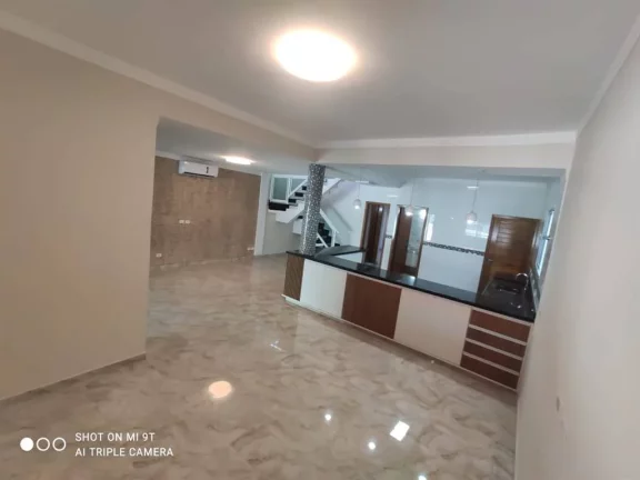 Imagem Sobrado com 5 dorms, Flórida, Praia Grande - R$ 1.5 mi, Cod: 2668
