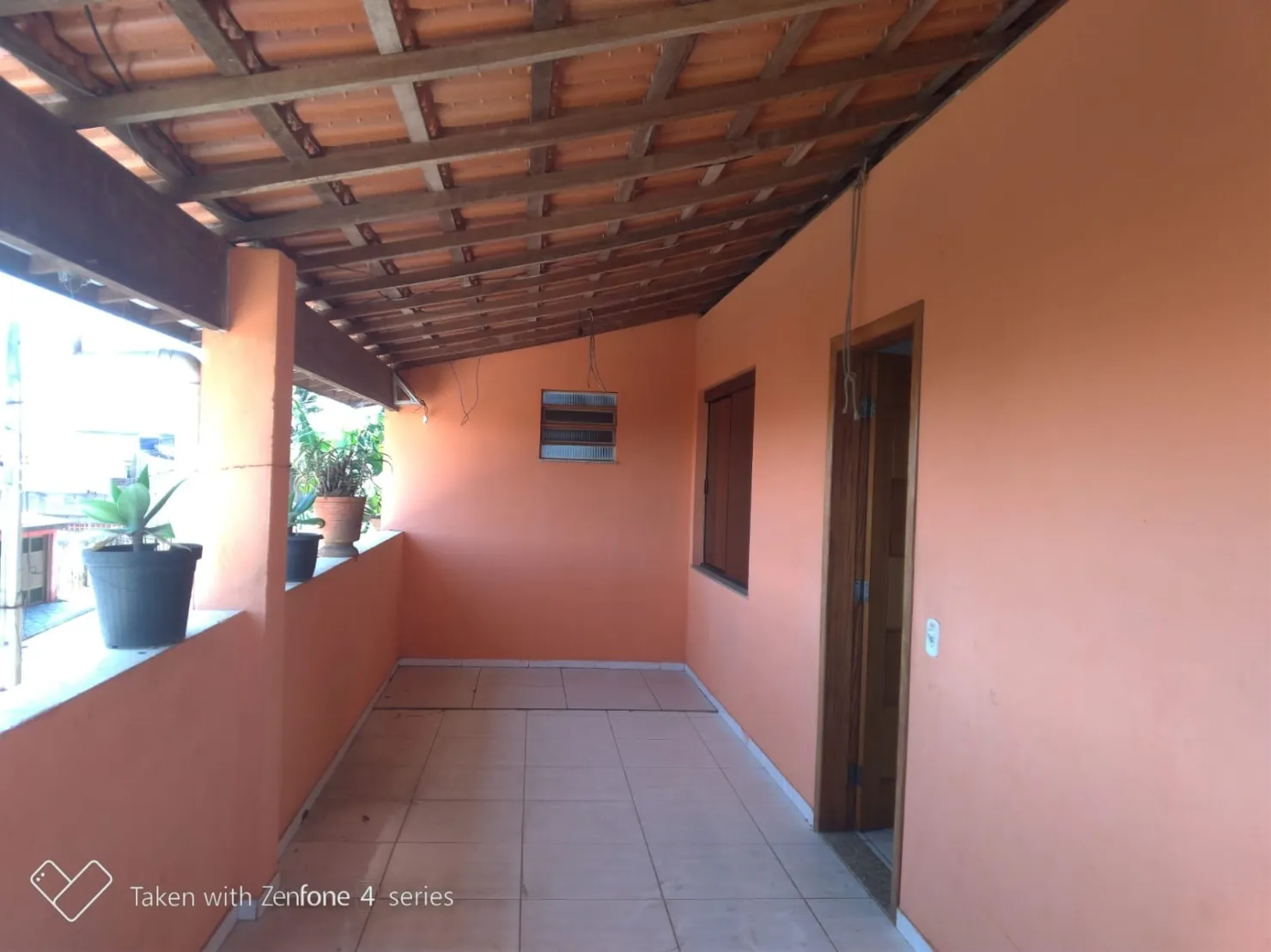 Imagem Casa para Locação 2 Quartos, 4 Vagas, 200M², São Gonçalo, Taubaté - SP