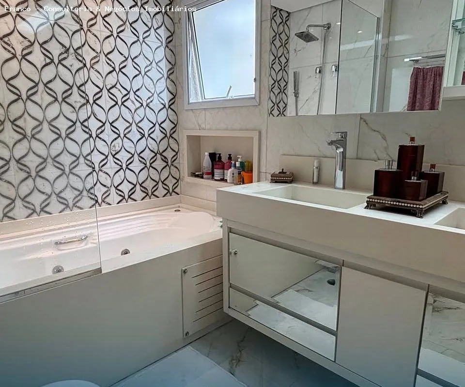 Imagem Apartamento para Venda em São Caetano do Sul, Santo Antonio, 3 dormitórios, 3 suítes, 5 banheiros, 3 vagas