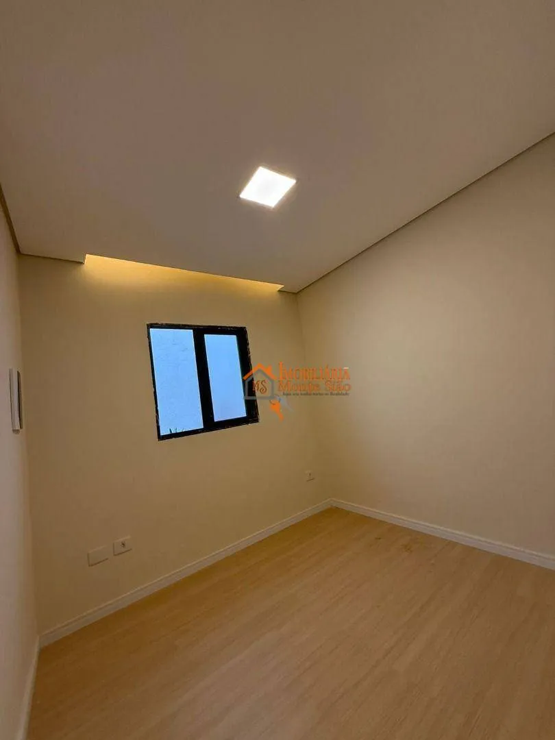 Imagem Sobrado com 3 dormitórios à venda, 125 m² por R$ 639.000,00 - Presidente Dutra - Guarulhos/SP