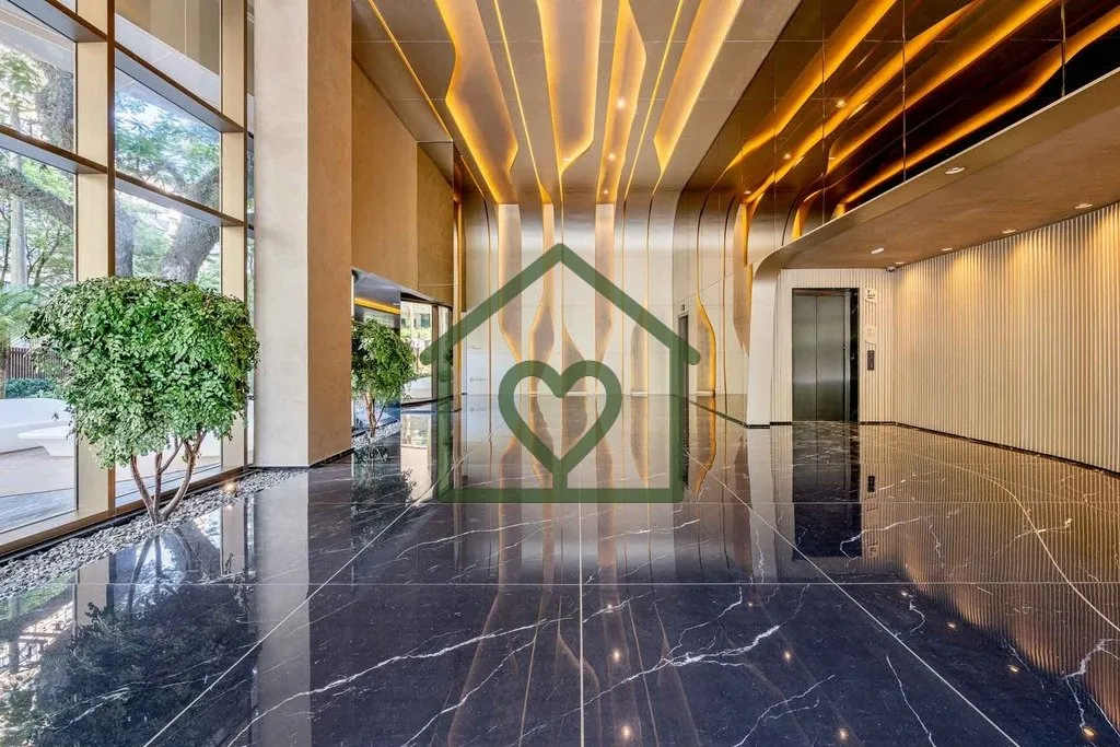 Imagem Apartamento de 378,97 m² privativos, com 4 suítes, uma ampla suíte máster com closet, 4 vagas de...