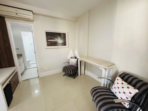 Imagem Apartamento à venda 3 dormitórios e 3 vagas demarcadas - Boqueirão /Santos
