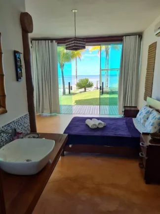 Imagem Casa de Vidro na Ilha dos Tubarões