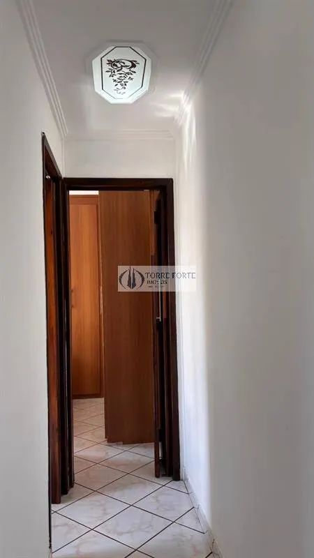 Imagem Apartamento com 3 dormitorio 1 vaga no Jardim Santa Terezinha.