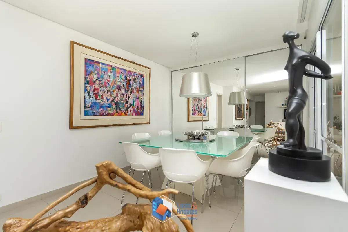 Imagem Apartamento para venda em Cidade Monções com 4 quartos, sendo 3 suítes, 178.3m²