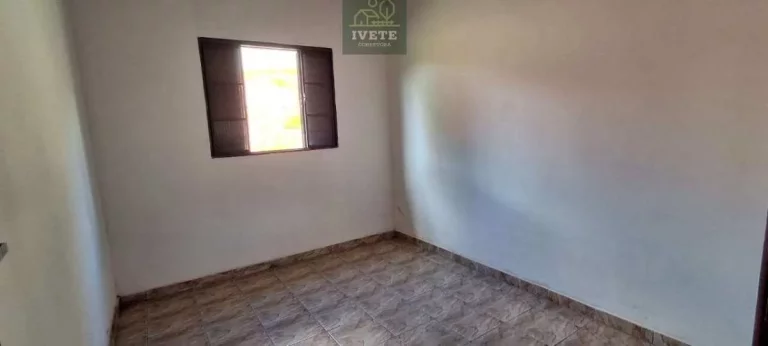 Imagem Linda chacara com campo de futebol