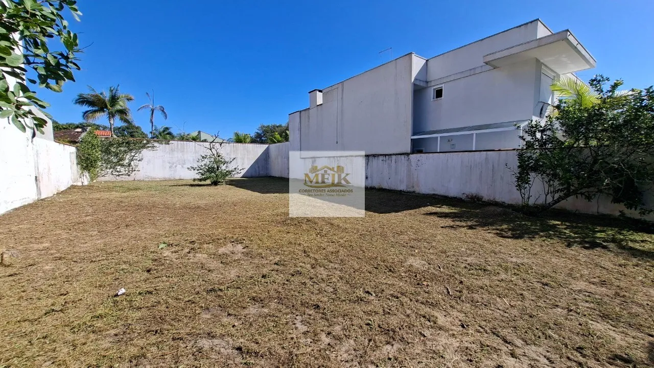 Imagem Terreno à venda em Pontal do Paraná-PR, no bairro Atami Norte, com 450,00 m² de área. Garanta o seu hoje!
