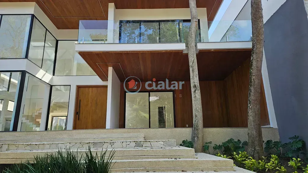 Foto do imóvel Casa em Condomínio à venda 5 Quartos 5 Suites 2 Vagas 925.25M² Itanhangá Rio de Janeiro - RJ em Rua Armando Sarmento