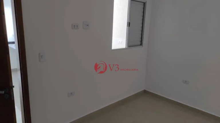 Imagem Apatamento com 2 dormitorios, sala, cozinha, perto do metro Guilhermina