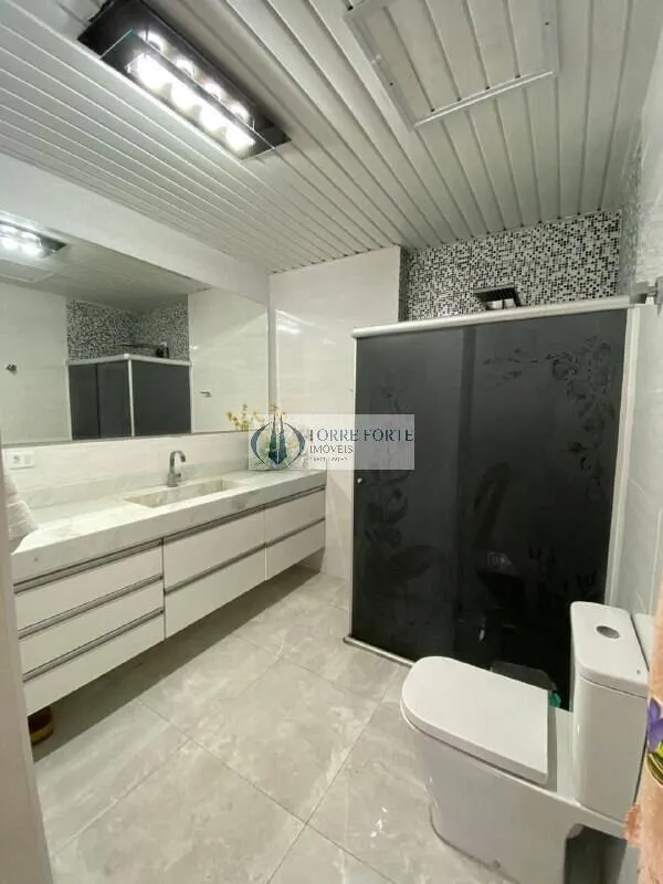 Imagem Casa com 4 dormitórios 1 suíte 3 vagas na chácara Mafalda .