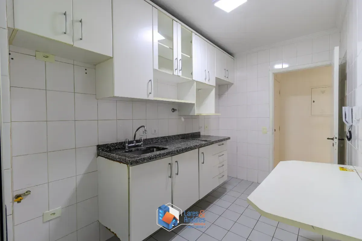 Imagem Apartamento para venda em Chácara Inglesa com 3 quartos, sendo 1 suíte, 75m²