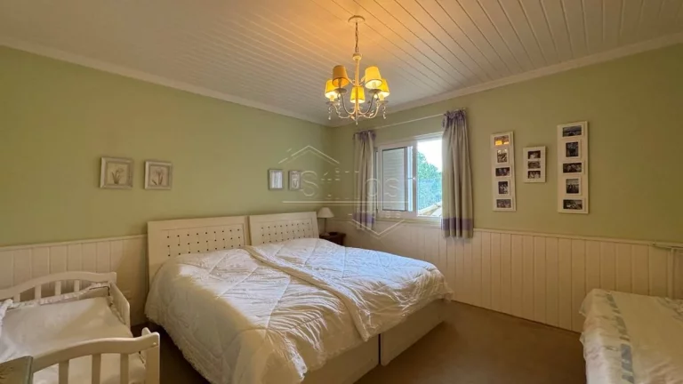 Imagem Casa de Condomínio em Campos do Jordão