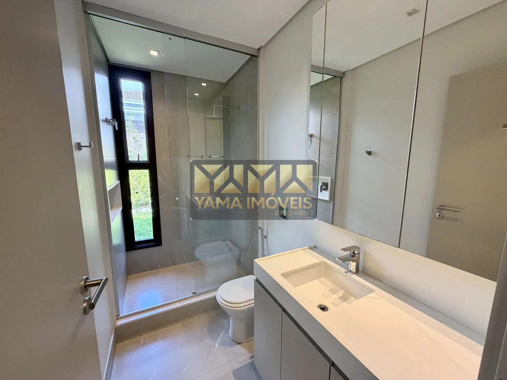 Imagem Alphaville 2 - Casa à venda no bairro Residencial e Empresarial Alphaville - Ribeirão Preto/SP