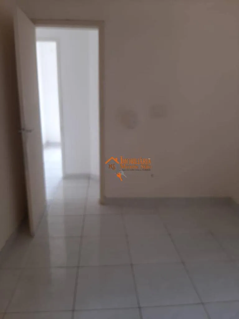 Imagem Casa com 2 dormitórios à venda, 60 m² por R$ 349.000,00 - Vila São João Batista - Guarulhos/SP