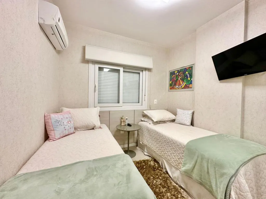 Imagem Apartamento 3 Dormitórios - Bairro Centro