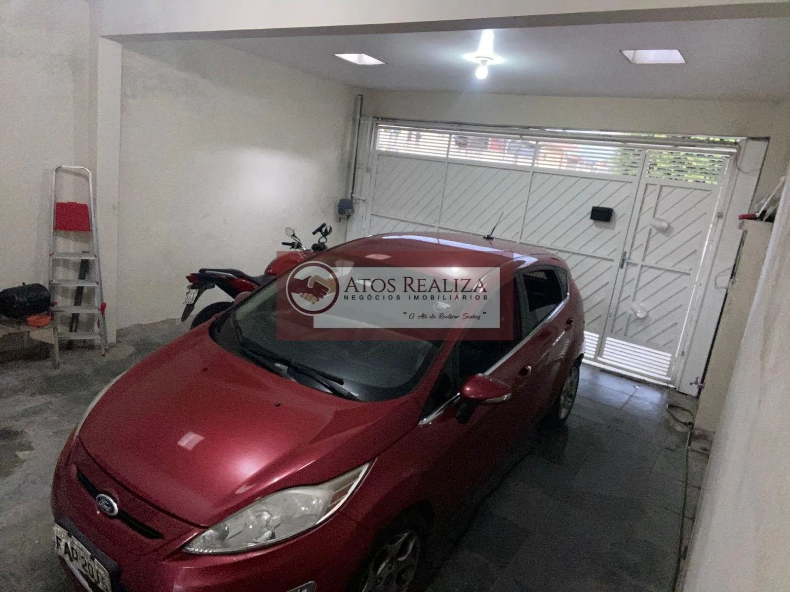 Imagem Venda Sobrado Jardim Lallo SP: 3 Dorms, 2 Suítes, 165m²
