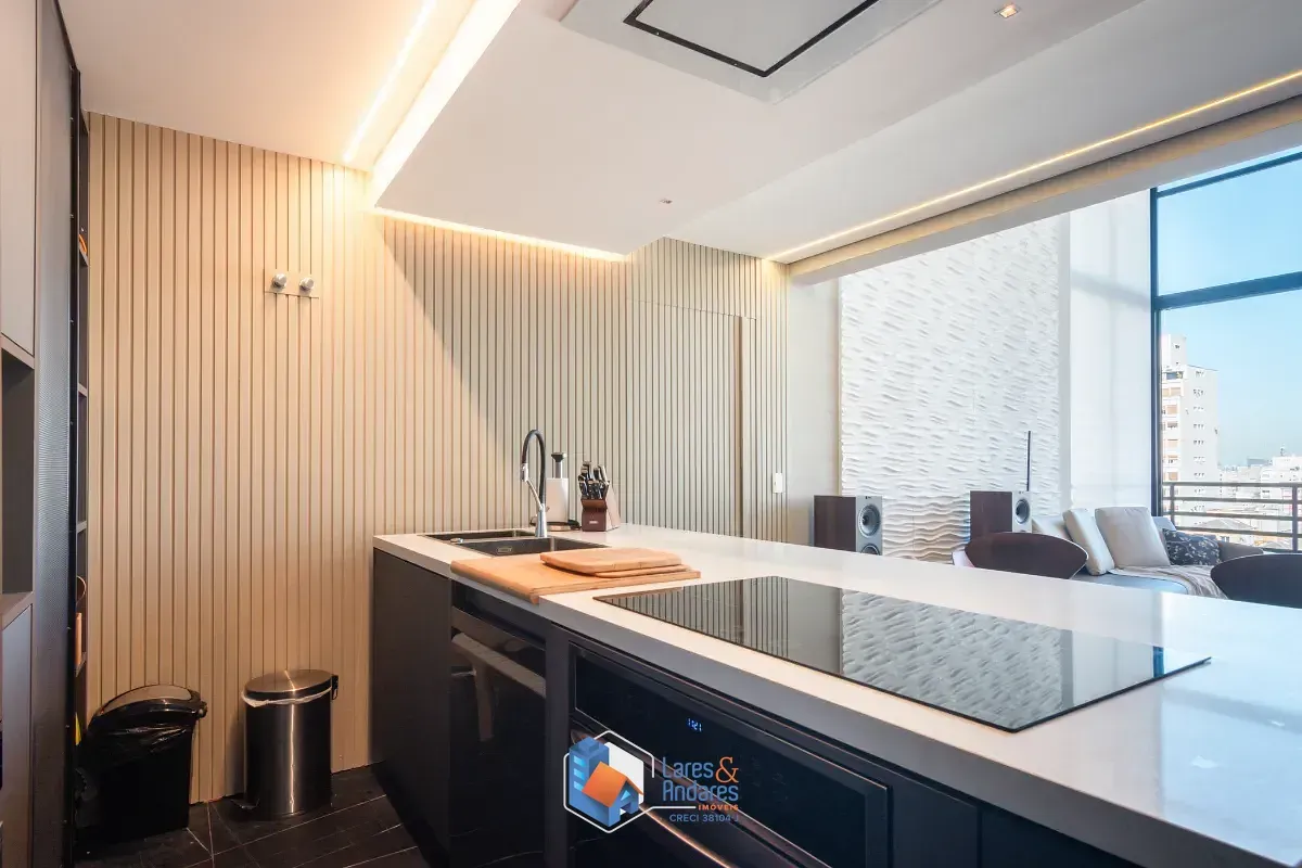Imagem Duplex para venda em Jardim Paulista com 2 quartos, sendo 2 suítes, 108m²